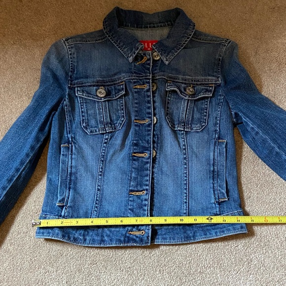 Jean jacket - Picture 7 of 7